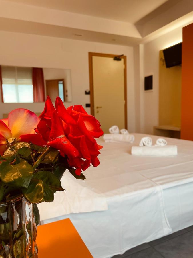 Hotel Grecale - Venturina Terme Esterno foto