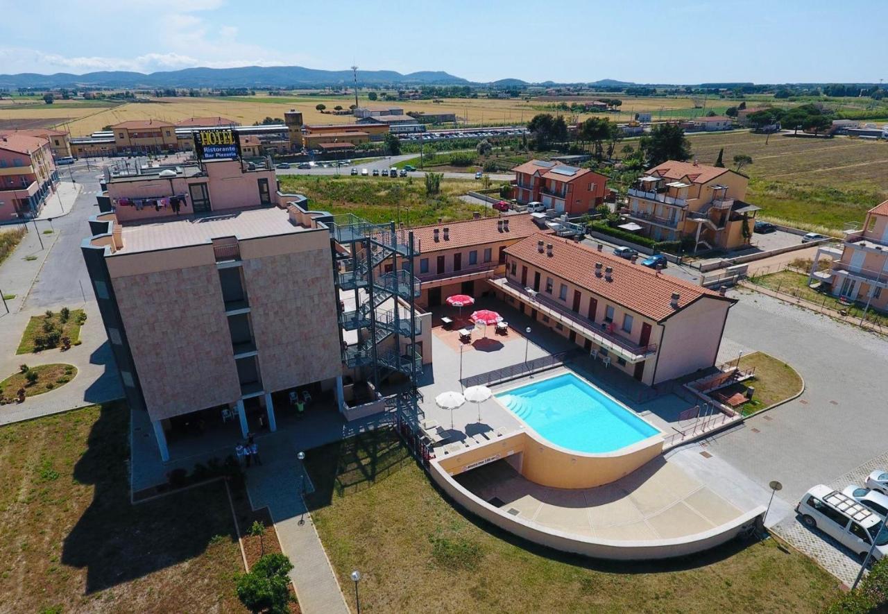 Hotel Grecale - Venturina Terme Esterno foto