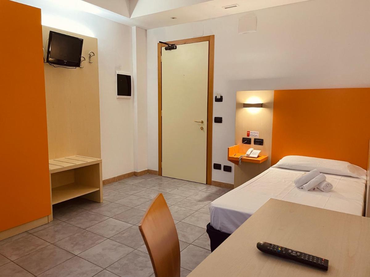 Hotel Grecale - Venturina Terme Esterno foto