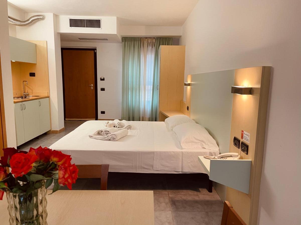 Hotel Grecale - Venturina Terme Esterno foto