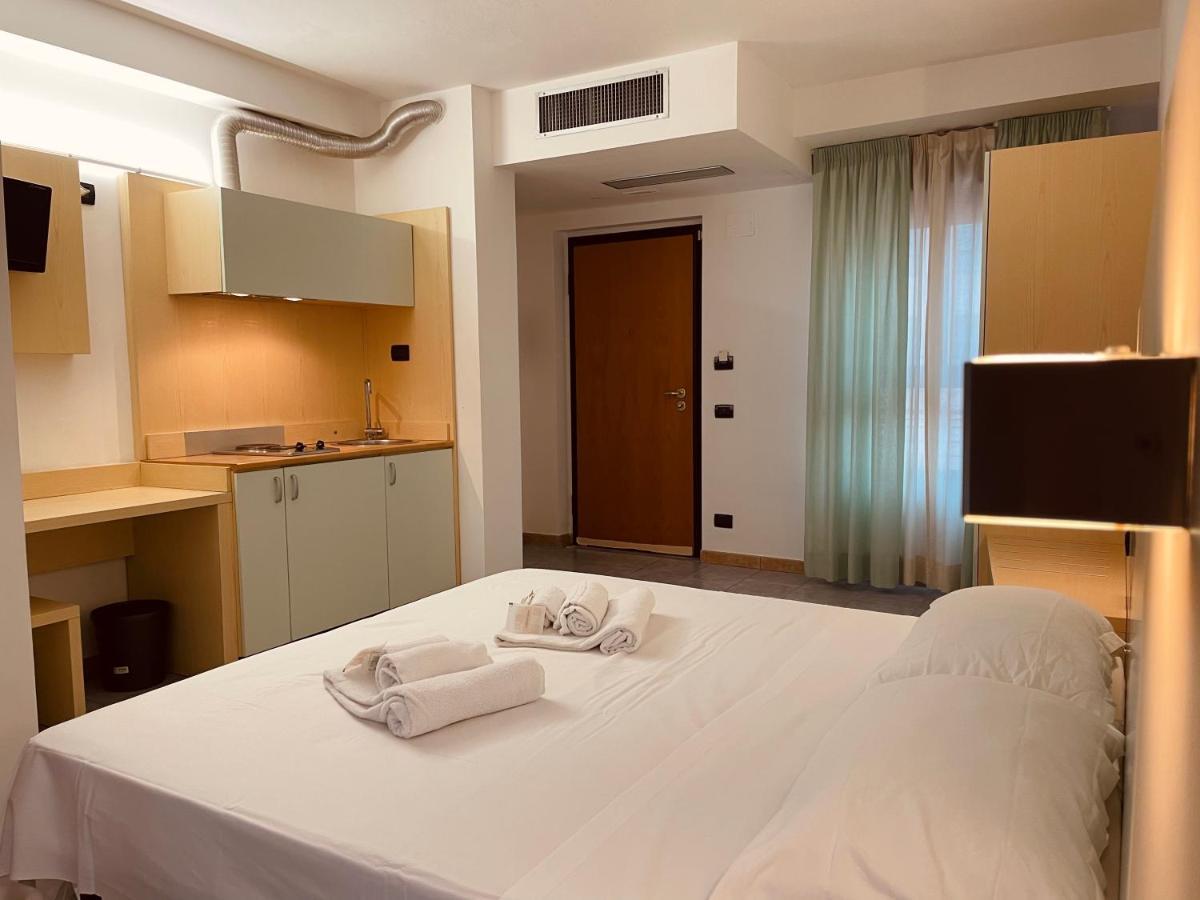 Hotel Grecale - Venturina Terme Esterno foto