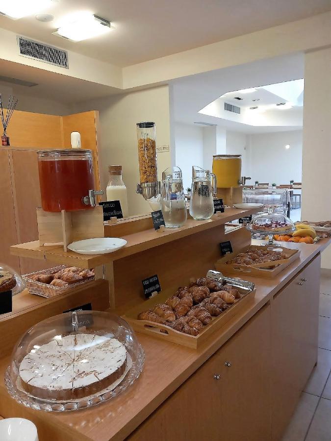 Hotel Grecale - Venturina Terme Esterno foto