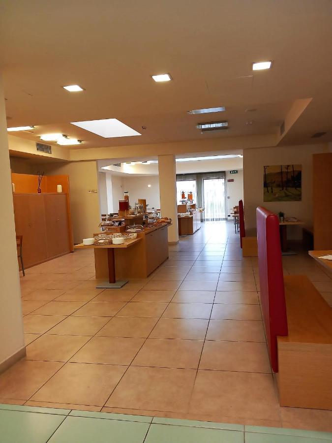 Hotel Grecale - Venturina Terme Esterno foto