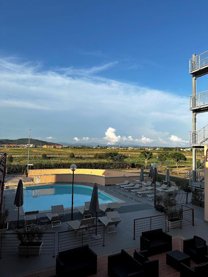 Hotel Grecale - Venturina Terme Esterno foto