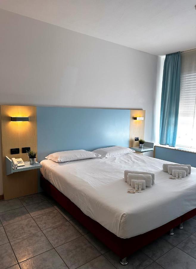 Hotel Grecale - Venturina Terme Esterno foto