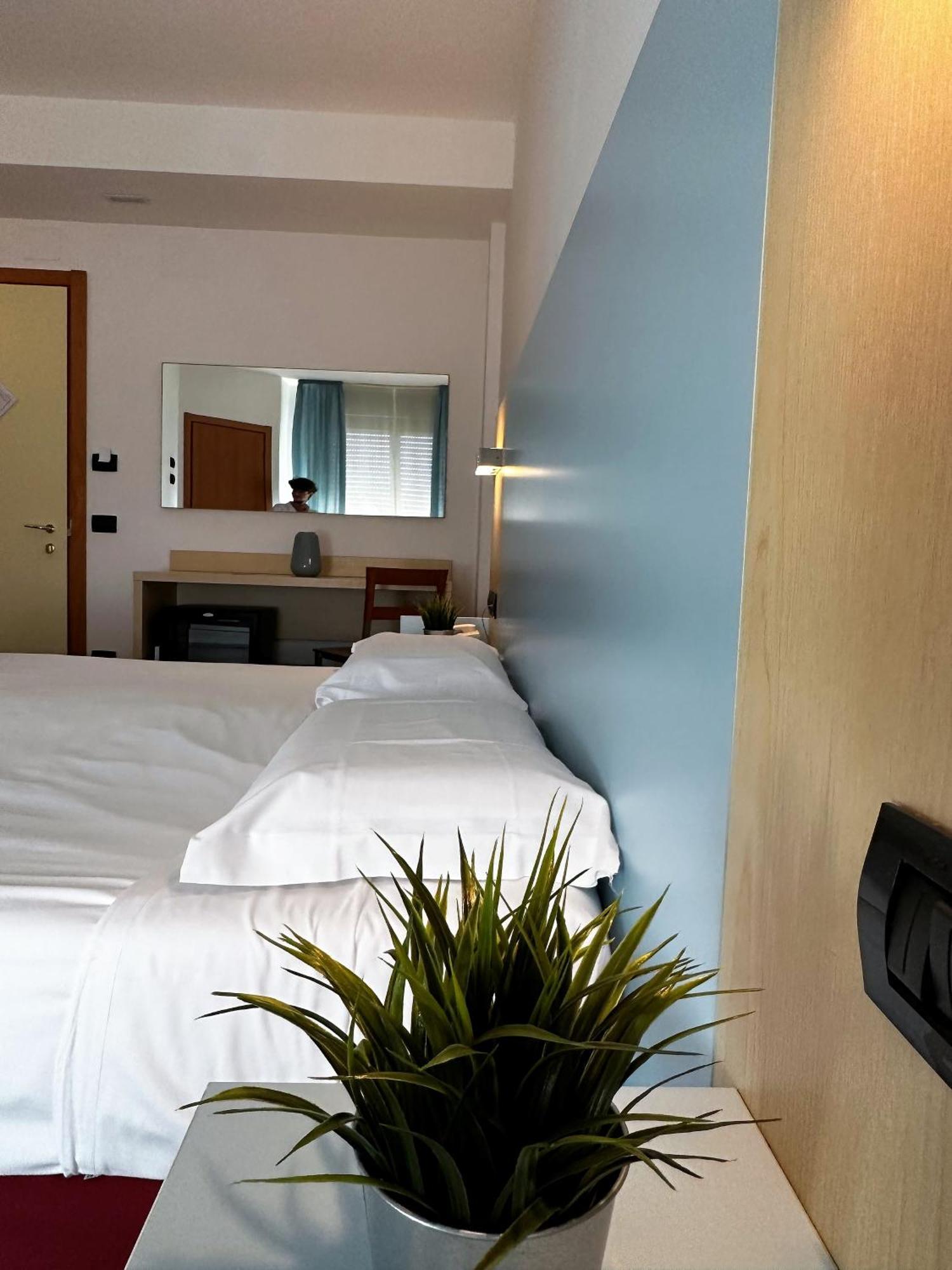 Hotel Grecale - Venturina Terme Esterno foto